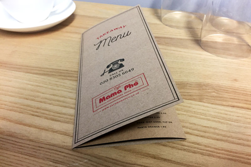 Mẫu menu giấy kraft gập 3