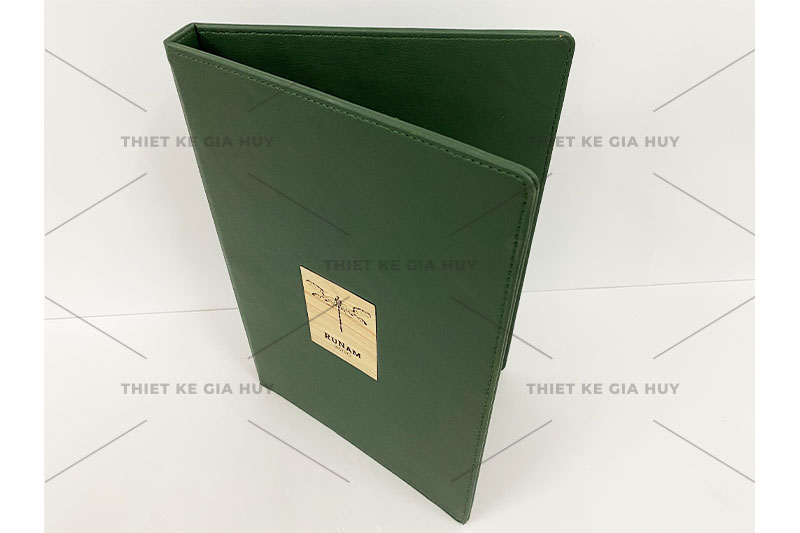 mẫu menu logo khắc laser lên miếng gỗ