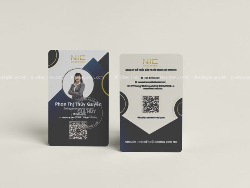 in card visit công ty bất động sản
