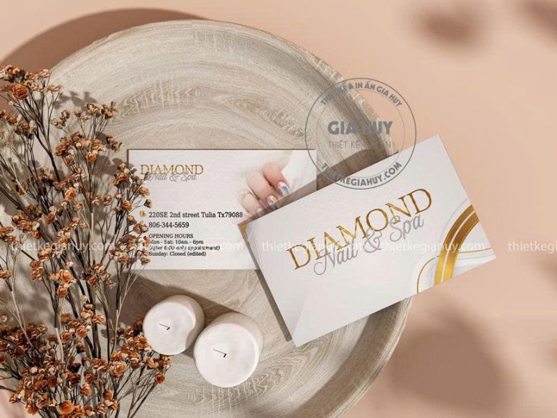 card visit làm nail với hình vẽ móng tay