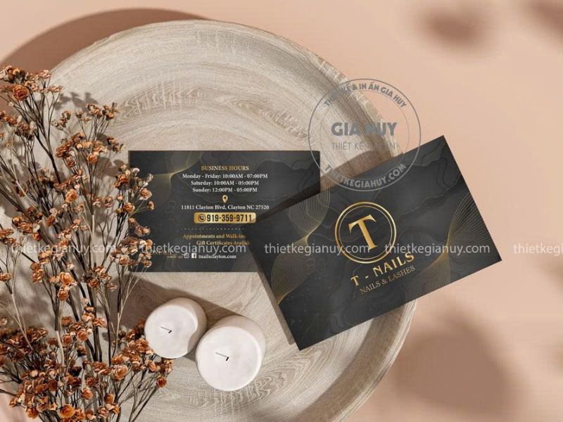 name card ails & lashes có họa tiết lá cây ấn tượng