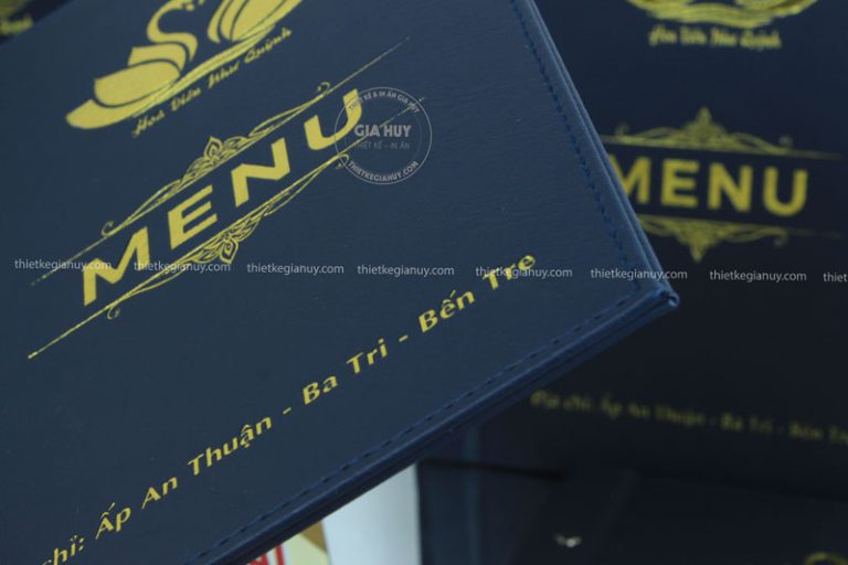 ép kim nhũ vàng lên bìa menu da sang trọng